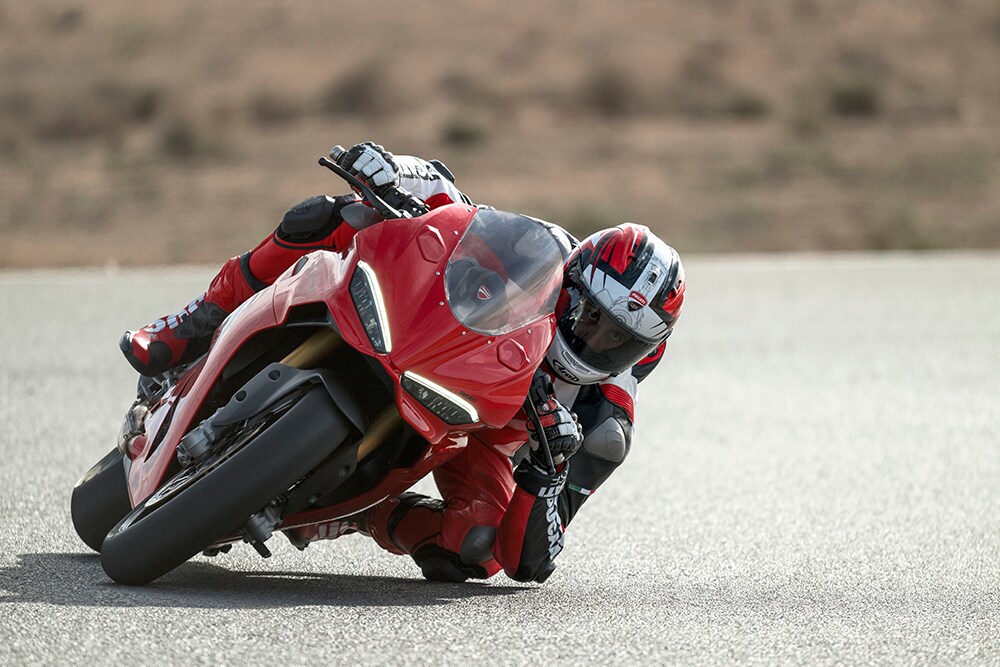 Ducati Panigale V2: A Baby Panigale Que Não Brinca em Serviço